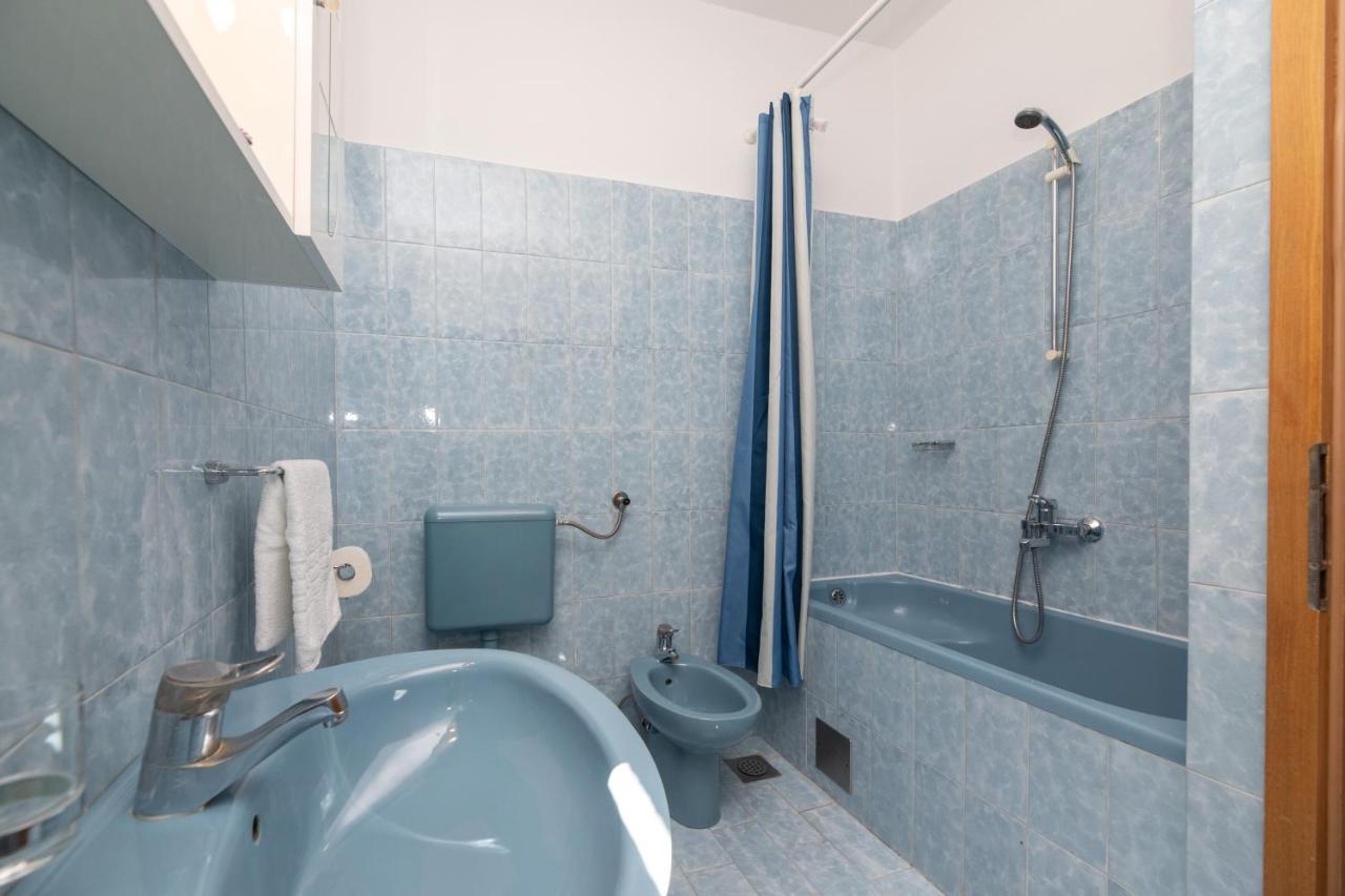 Apartments4You Supetar-The Best And Most Popular Apartments For Discovering The Island - Free Parking - 200 Meters From The Beach ภายนอก รูปภาพ